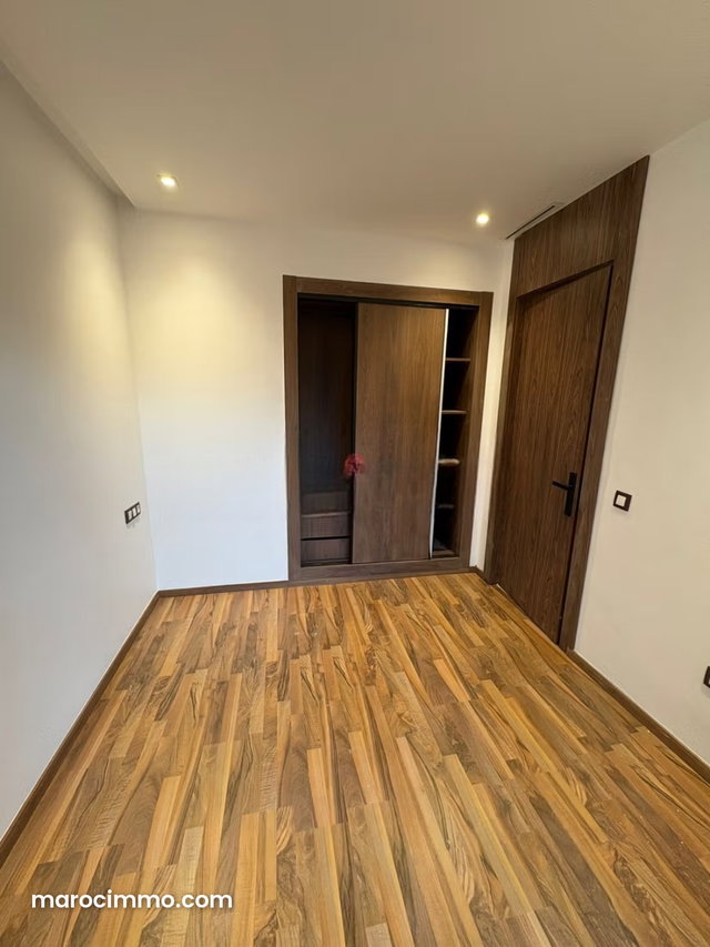 Location Appartement à oasis — 3