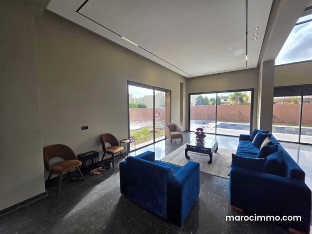 Vente Villa à route d'ourika — 2