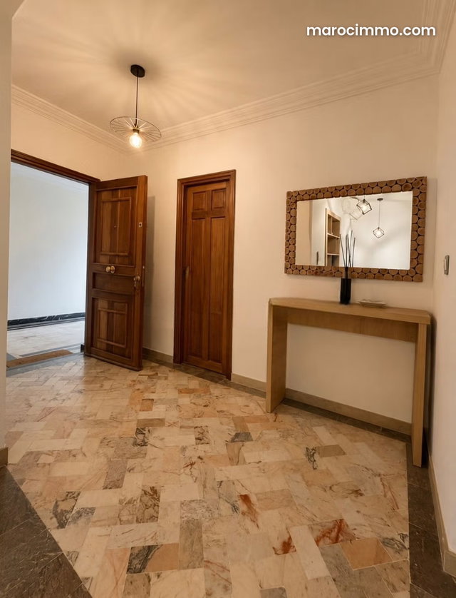 Vend appartement à Hivernage. Surface de 160 m². Meublé — 4