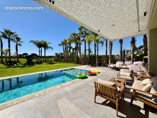 Villa exceptionnelle front de Golf — 3