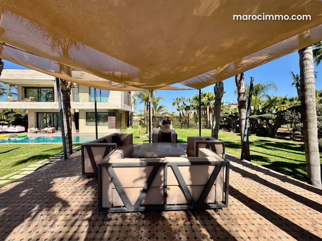 Villa exceptionnelle front de Golf — 5