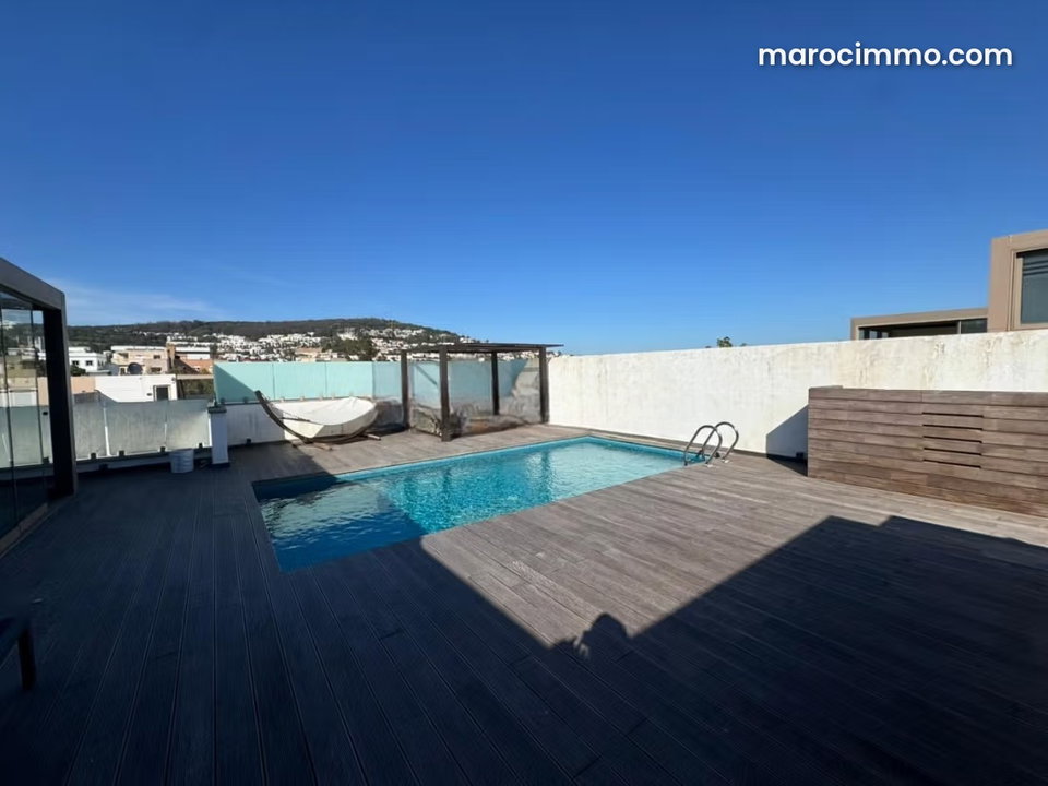 A vendre duplex de prestige vue&piscine privative