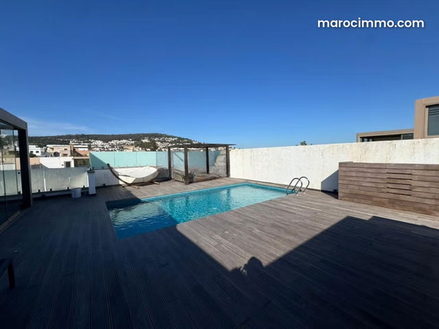 A vendre duplex de prestige vue&piscine privative — Tanger