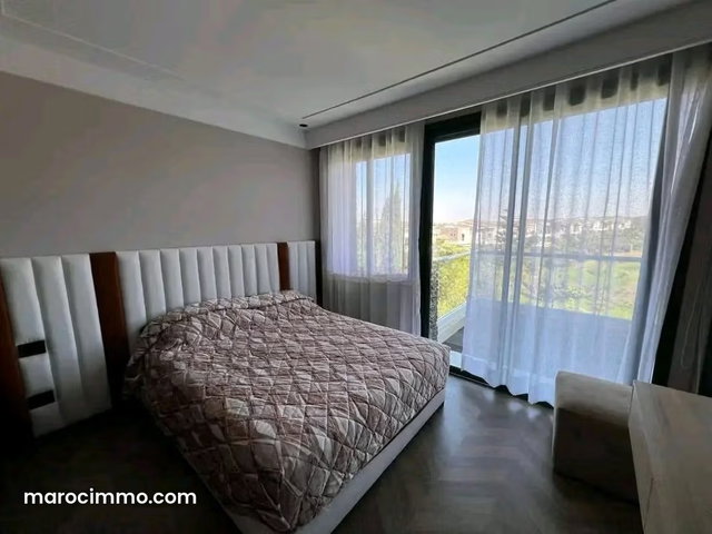 Exceptionnel – duplex de prestige front golf — 5