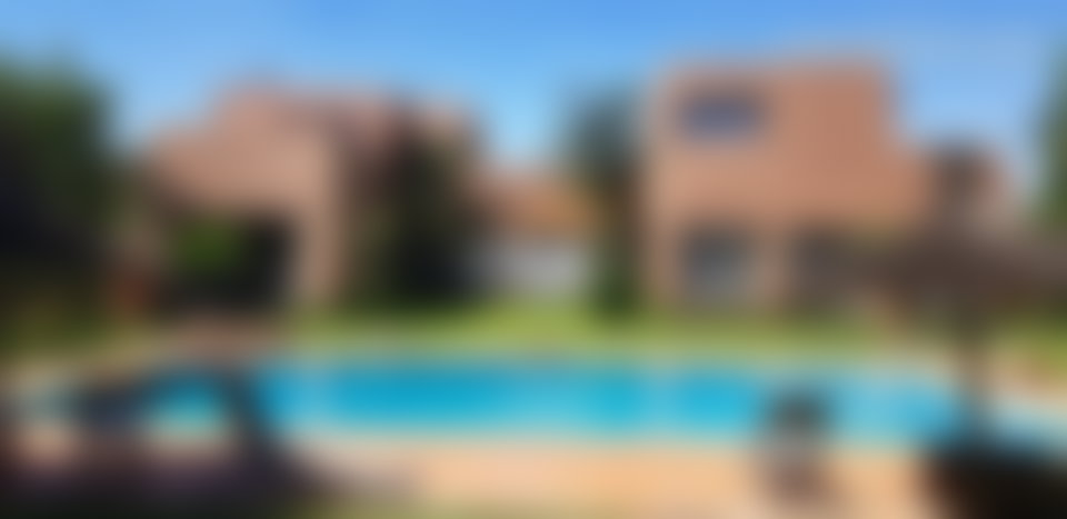 Villa neuve 525 m², 5000 m² de parc arboré, Route de Fès Marrakech