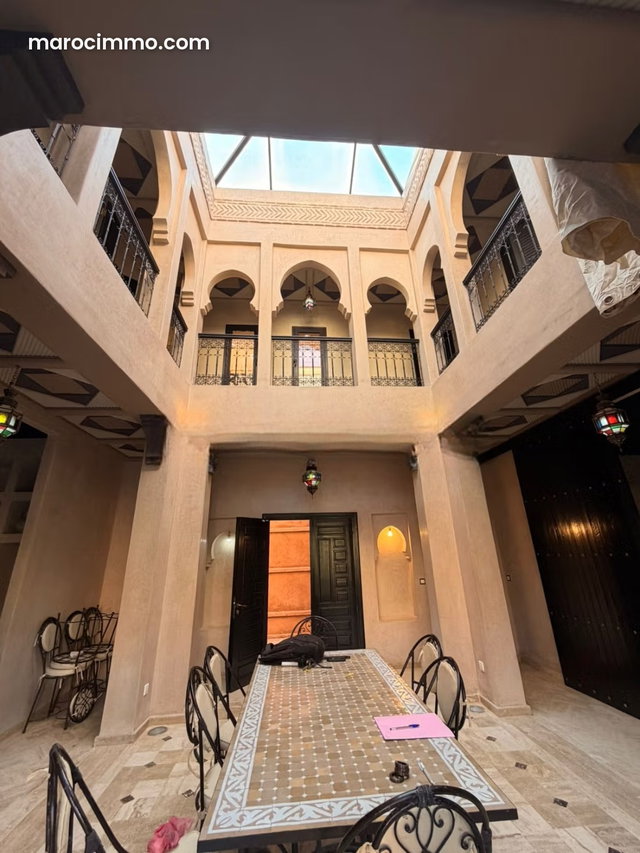 Villa style Riad à vendre – Route de Fès – 4 000 0 — 3