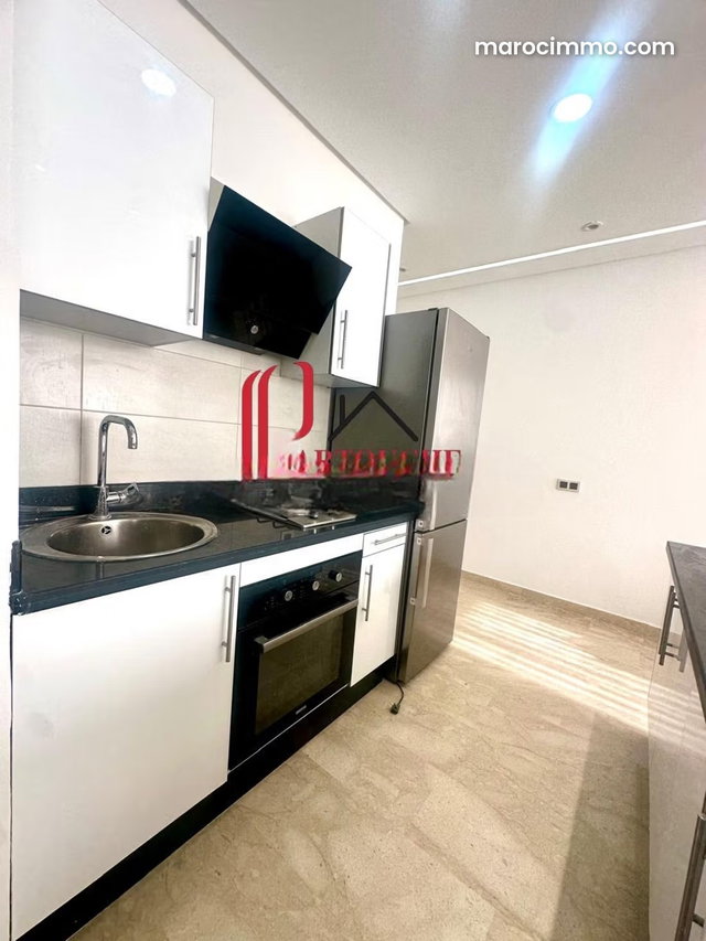 Studio meublé refait à neuf sud balcon 0 vis à vis — 2