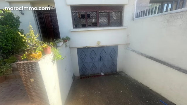Splendide villa à vendre à Riyad. Surface totale 350 m². Parking et terrasse — 3