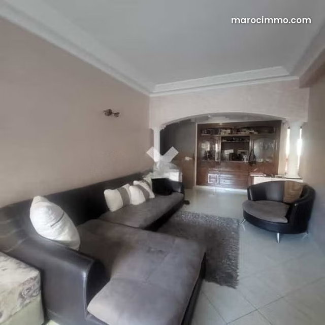 Appartement à Vendre de 90.0 m² à Casablanca, Beausejour — 3