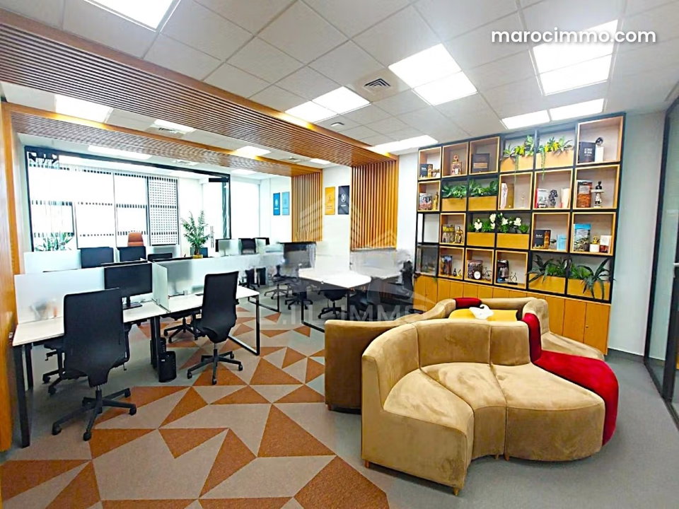 Plateau Bureau à Vendre CIL Casablanca proche CFC