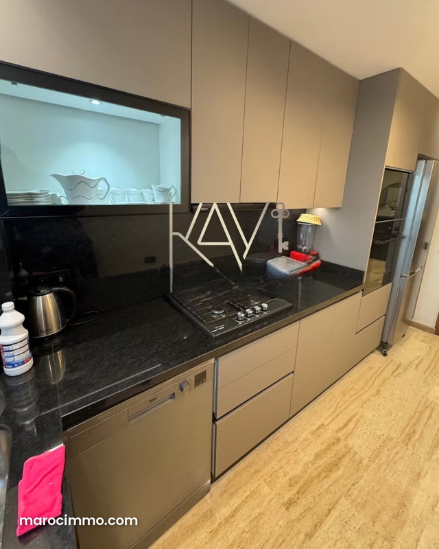 À VENDRE – Appartement Meublé Vue Mer — 4