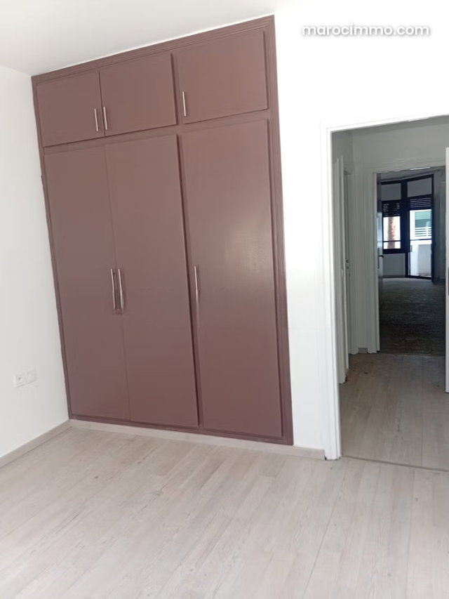 Quartier Agdal Appartement spacieux à louer — 5