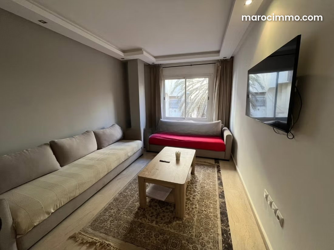 Furnished studio with terrace in Casablanca's Golden Triangle — Casablanca