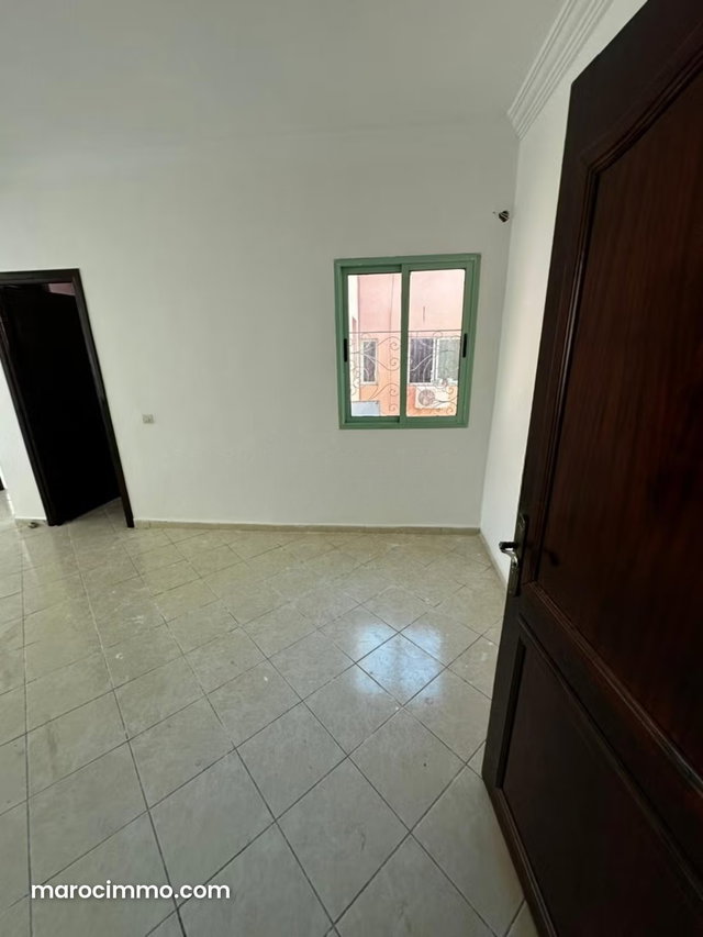 3-Bedroom Apartment near Sup de Co — 5