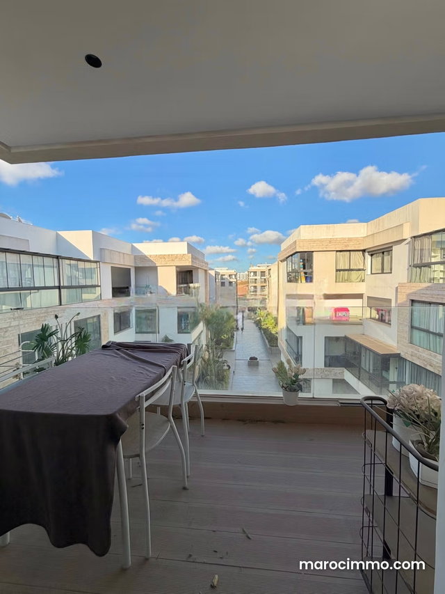 Furnished Apartment with Large Terraces for Rent – California — 4