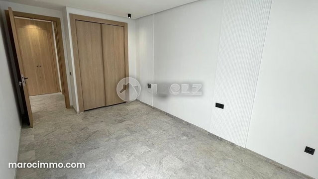 Studio à louer 50 m² Bd Abdelmoumen Casablanca — 2