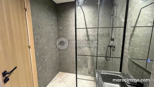 Studio à louer 50 m² Bd Abdelmoumen Casablanca — 5