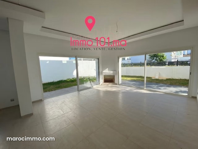 Villa à vendre à El Menzeh — 2