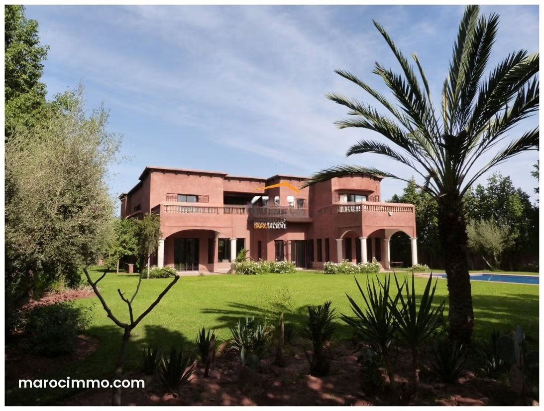 1,200 m² Villa on a 2,760 m² Garden, Agdal, Marrakech — Marrakesh