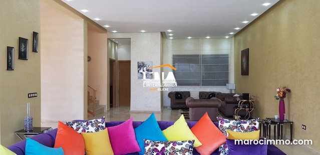 Beautiful Modern Villa Located in a Golf Resort — 5