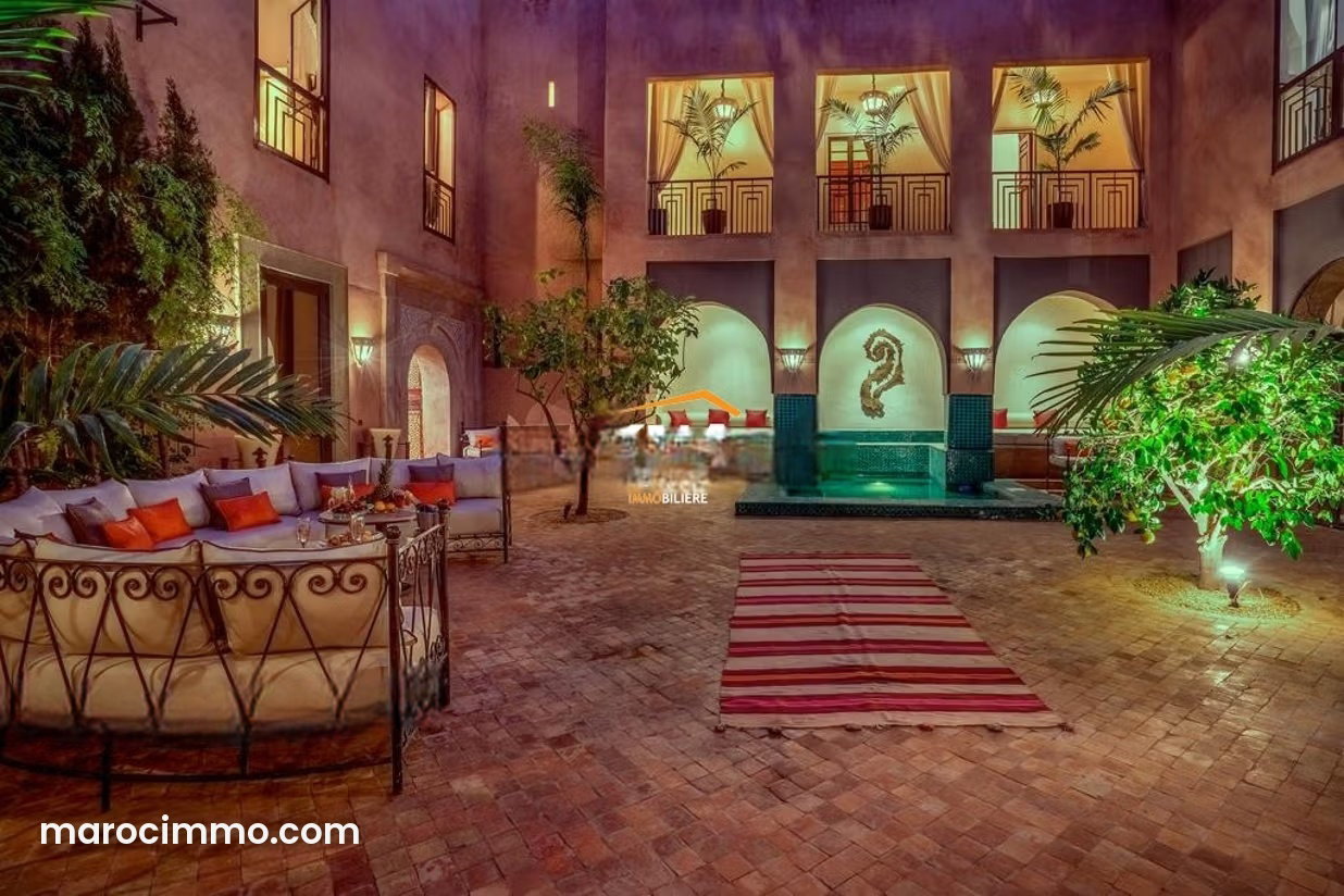 526 sqm Guest House, 6 Bedrooms, at the Gates of Marrakech — Marrakesh