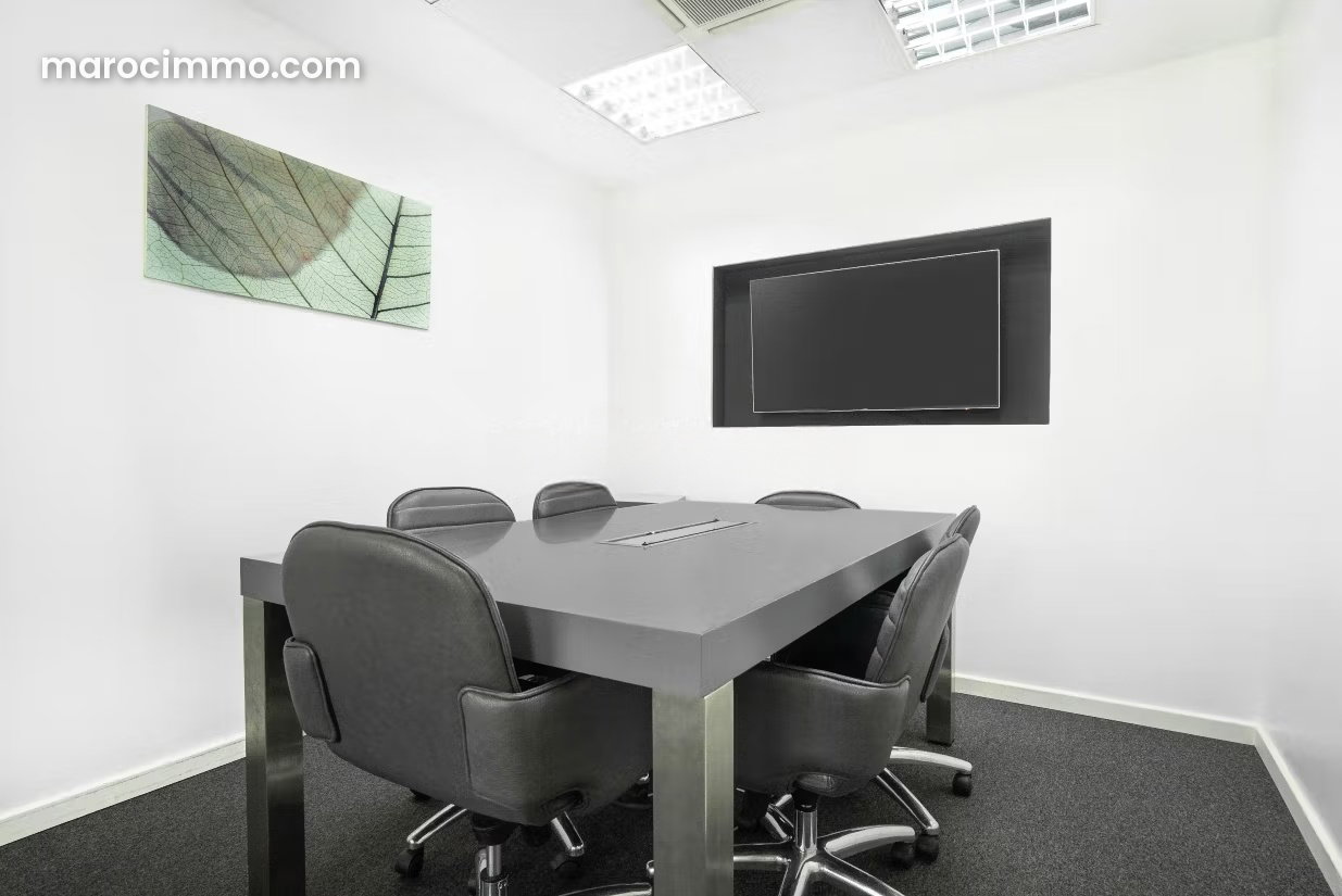 Fully Equipped 20 m² Office for Rent in Derb Ghallef, Casablanca — Casablanca