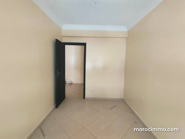 64m² Apartment in Roches Noires 3800 Dh — 5