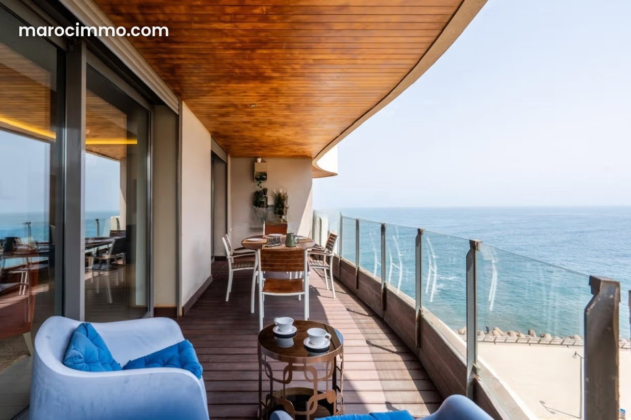 Furnished 180 sqm apartment with sea views, Casablanca Marina — Casablanca