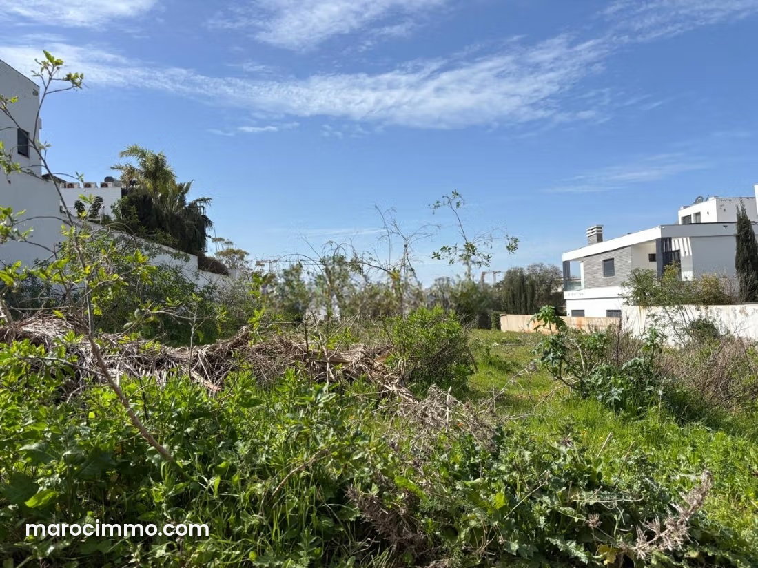 600 m² Plot with Sea Views in Dar Bouazza, Ideal for a Three-Storey Villa — Dar Bouazza