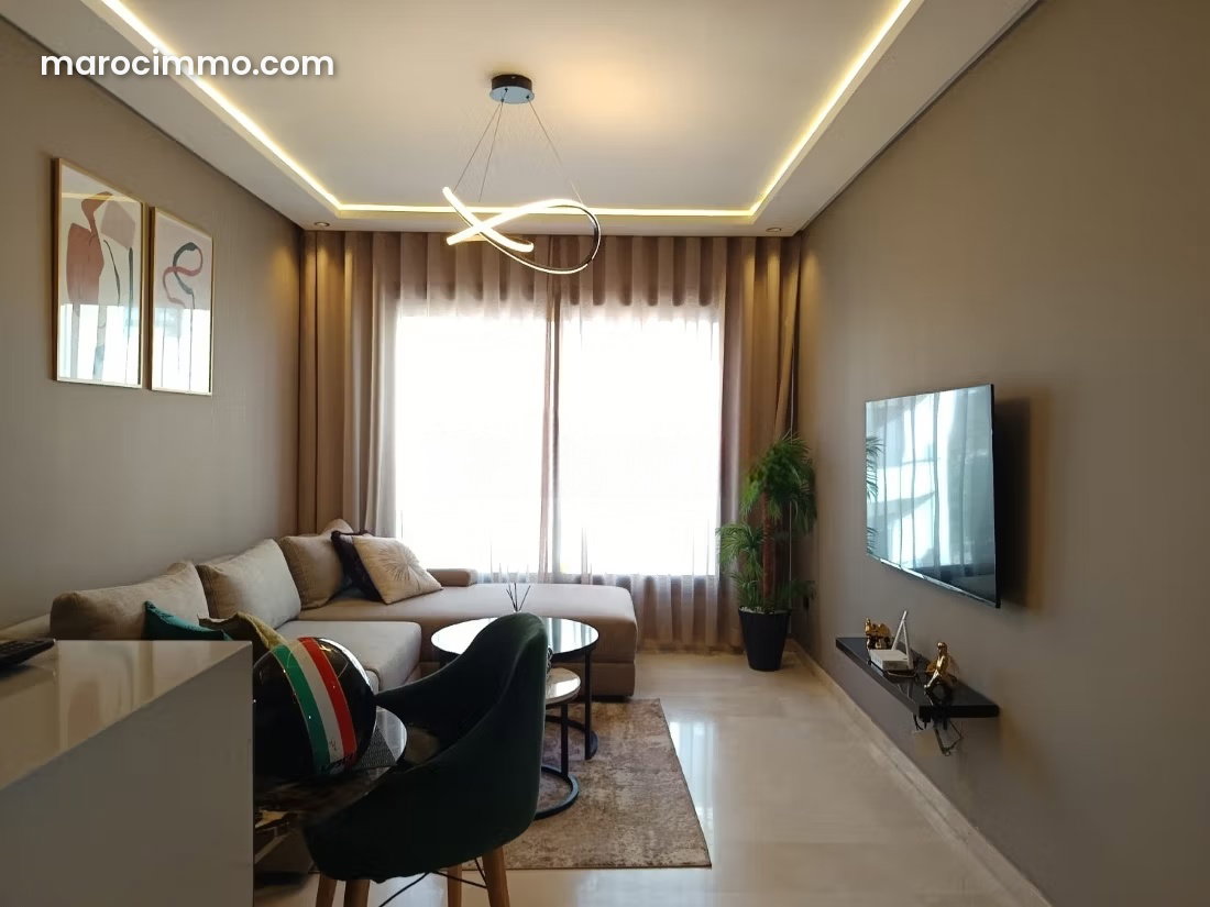 Studio meublé avec terrasse à louer au Palmier Casablanca — Casablanca