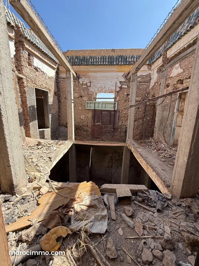 Spacieux Riad a rénové quartier Bensalh de 105 m2 — 2