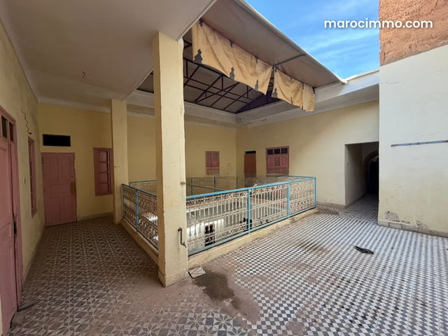 Trouvez votre maison Titrée à acheter à Ksibat Nhas. Surface de 160 m². Environnement calme avec vue sur la montagne — 2