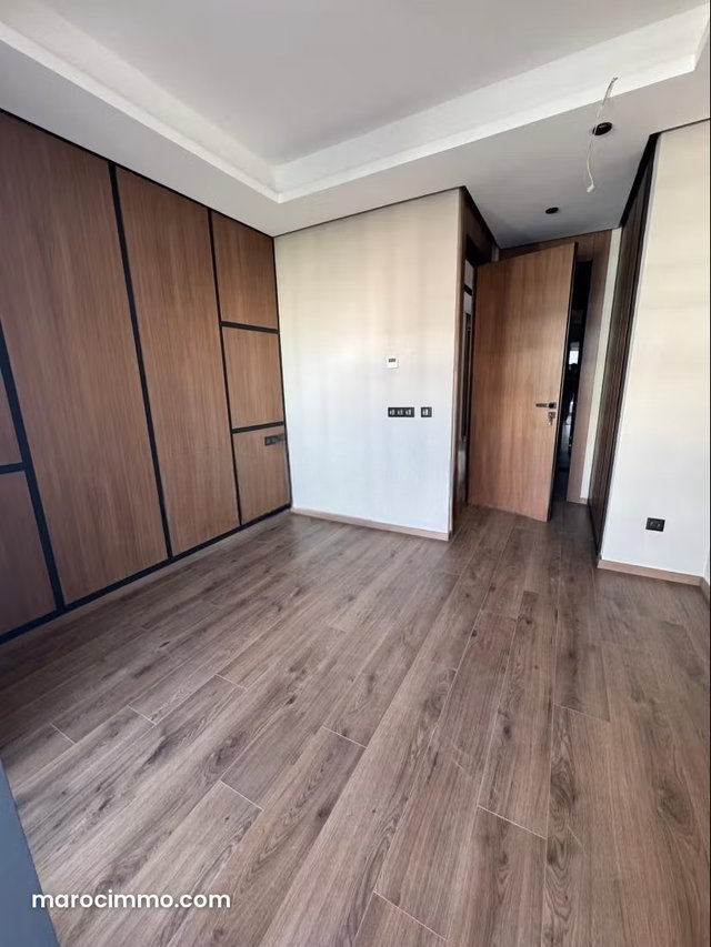 Location Appartement vide 3 Chambre à CFC — 3