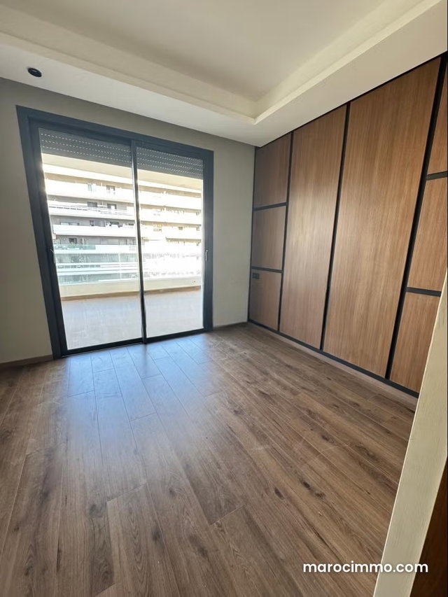 Location Appartement vide 3 Chambre à CFC — 4