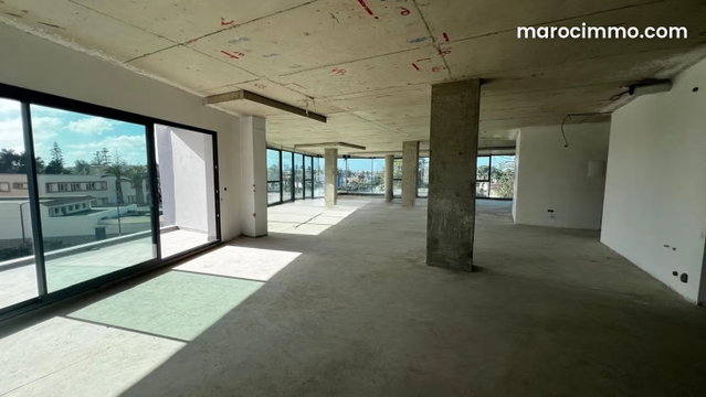 Office Space for Rent in OASIS Plateau — 2