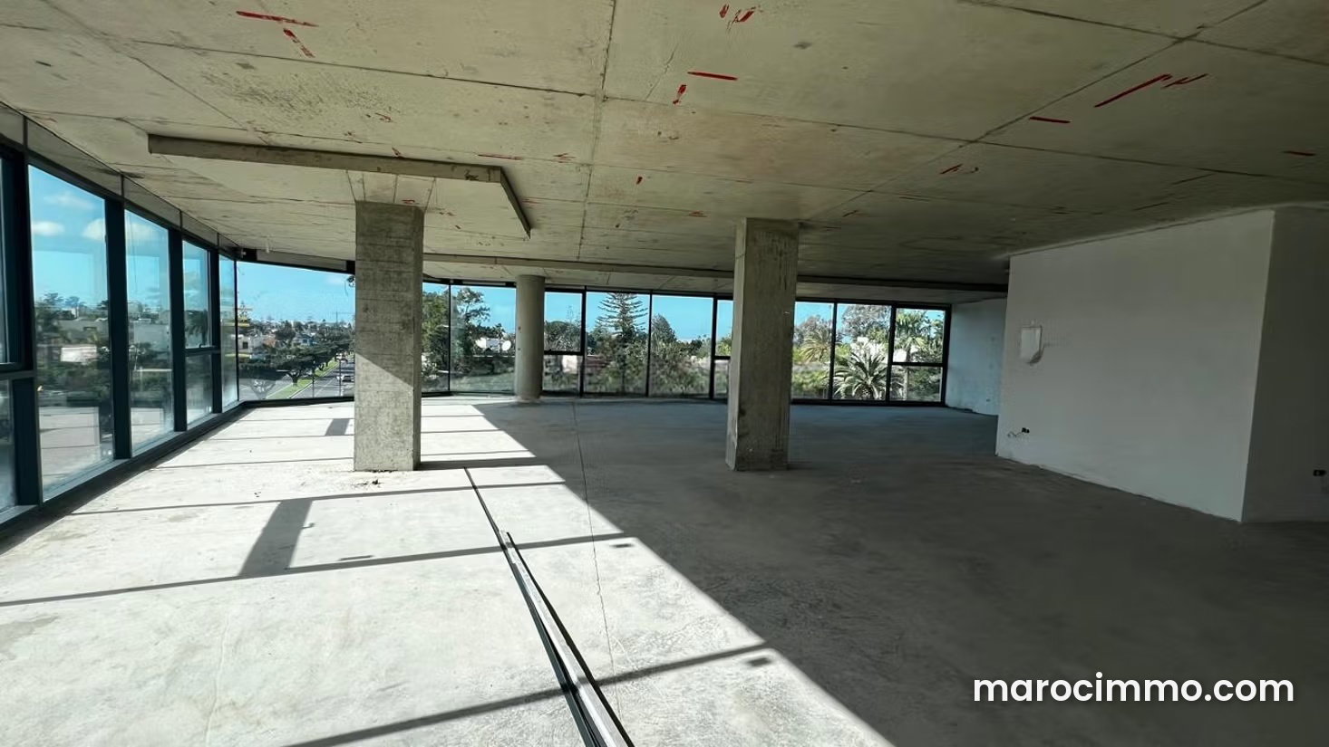 365 sqm office for rent in Oasis, Casablanca, in a secure building — Casablanca