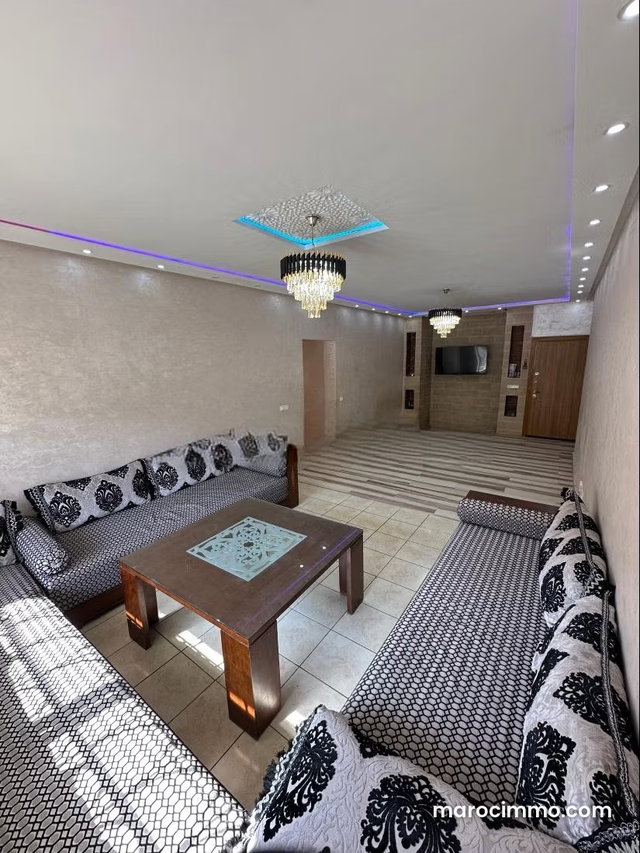Spacieux appartement de 160 m² à vendre — 5