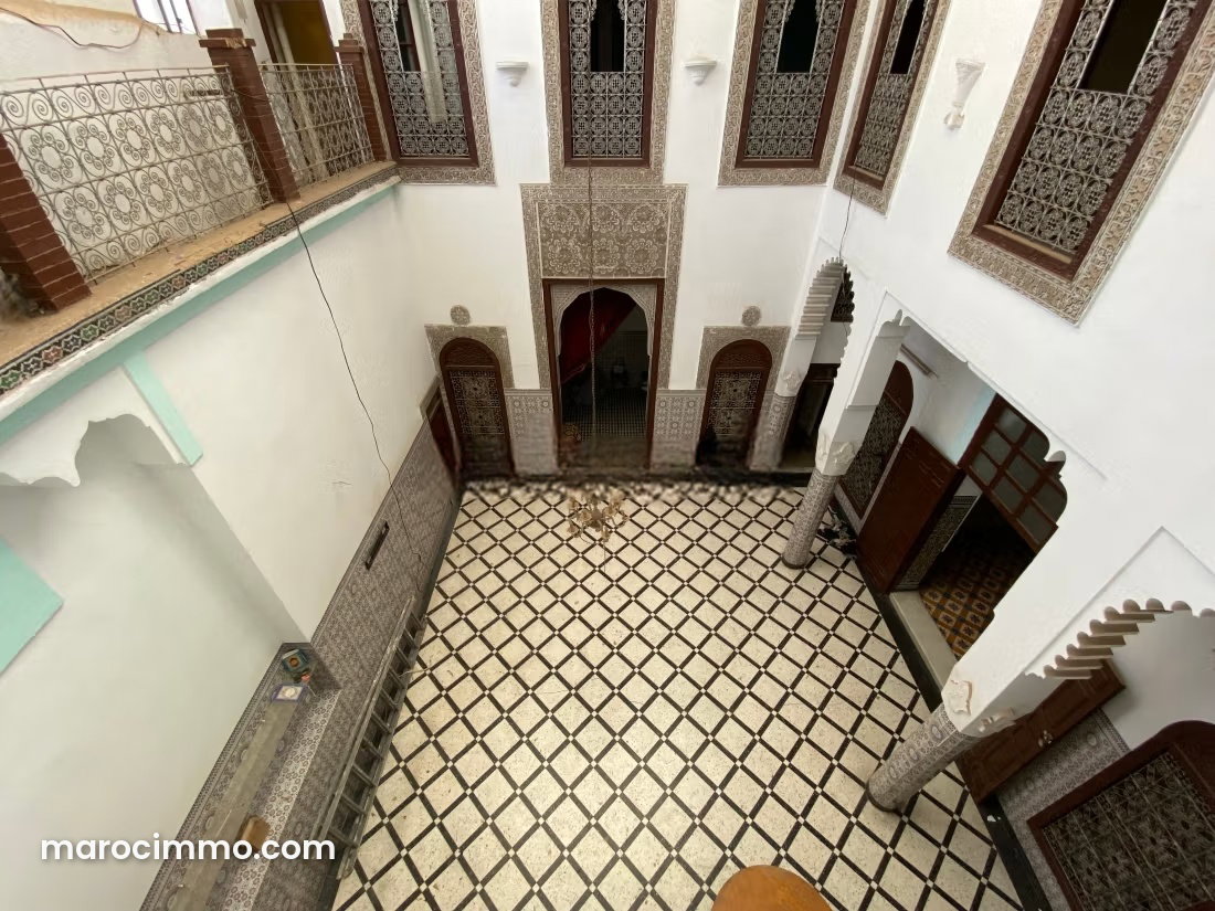 Grande maison à rénover à Rahbet Zbib Fès avec terrasse et vue — Fès
