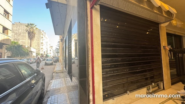 Local commercial en vente à Maârif. Surface de 15 m²à l’intérieur de Kissariat — 5