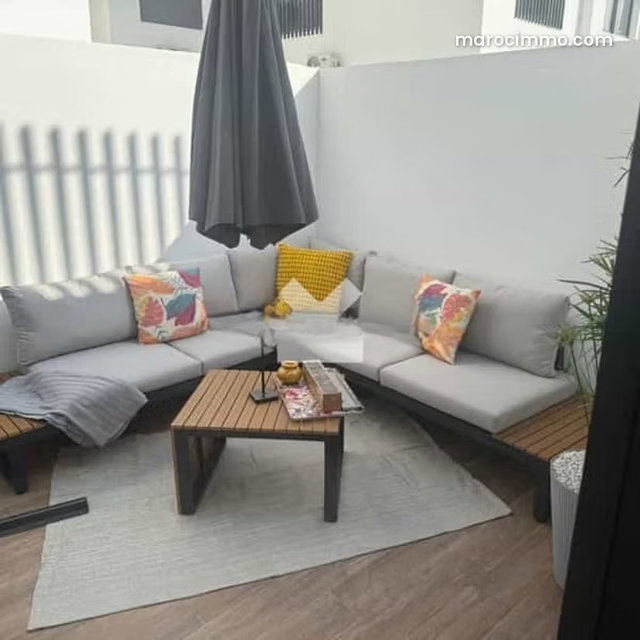 Appartement à Vendre de 99.0 m² à Casablanca, Palmier Maarif — 2