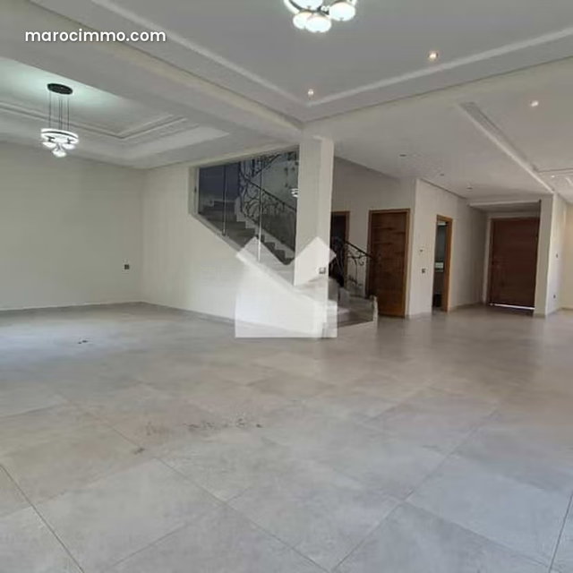 Villa à Louer de 514.0 m² à Dar Bouazza, Tamaris1 — 5