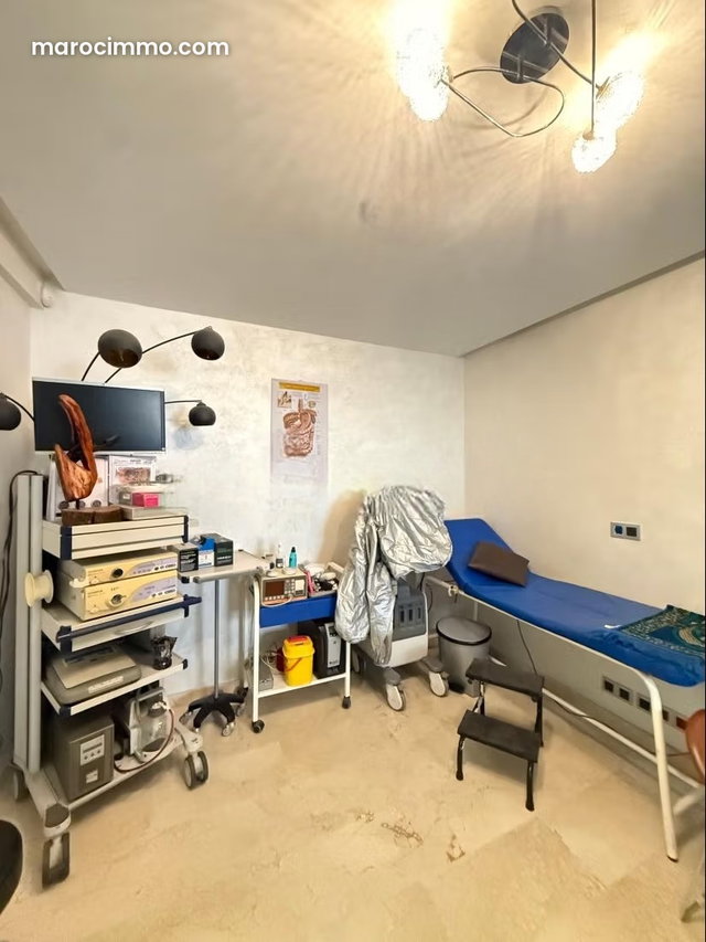 Bureaux à vendre en Centre 94 m2 — 3