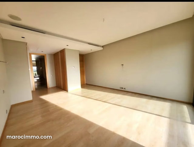 Villa à la cgi — 5