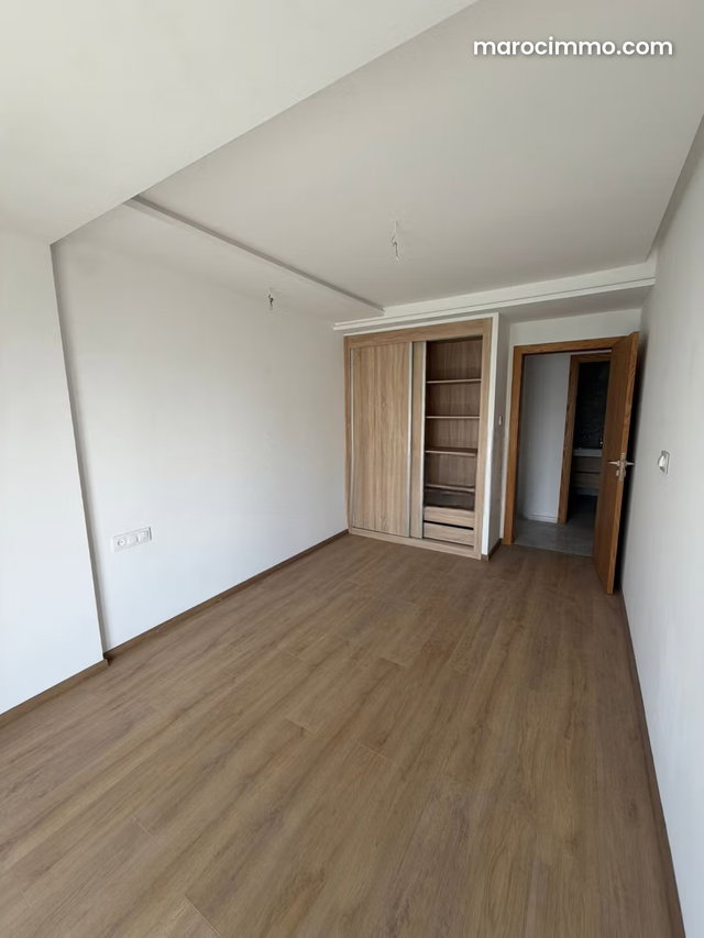 Apartment for Immediate Occupation — 4