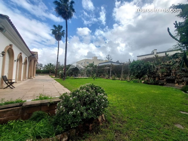 Villa for Sale 2,775 m², 8 Bedrooms California Casablanca — 2