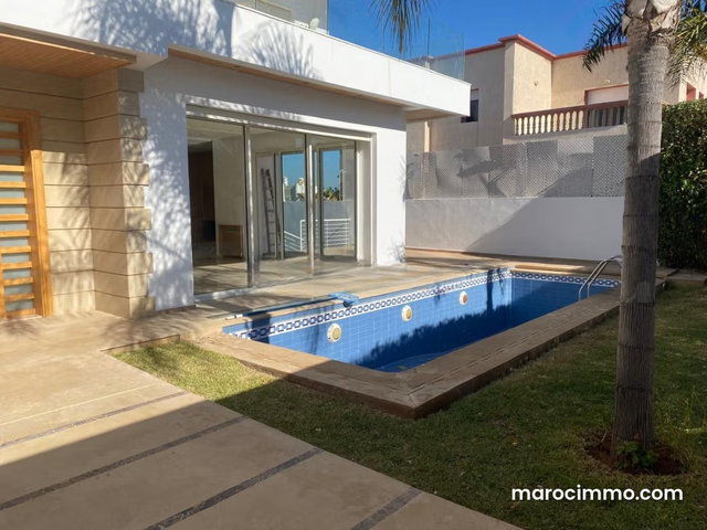 Location Villa proche Macdo Dar Bouazza 4 CH — 2