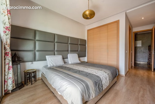 Vend appartement à Agdal. Surface totale 88 m². Bien meublé — 2