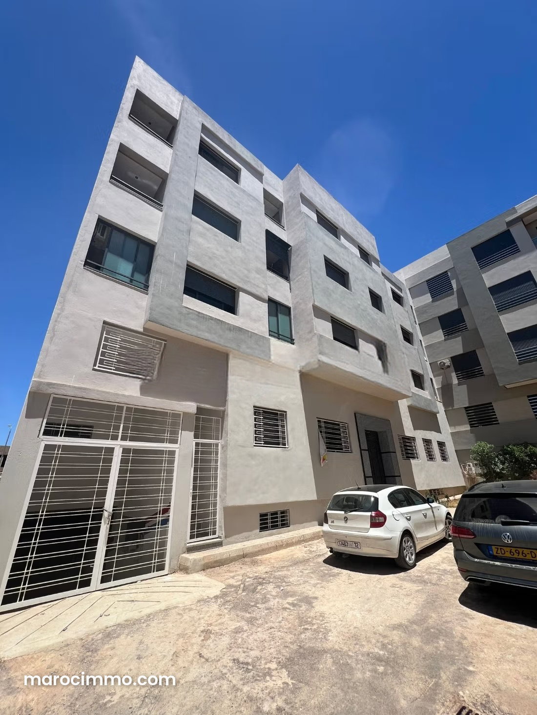 Furnished 3-Bedroom Luxury Apartment, Ain Amiyer, Fez — Fez