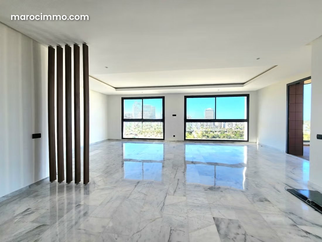 4-Bedroom Apartment with Sea Views, Casablanca Finance City — Casablanca
