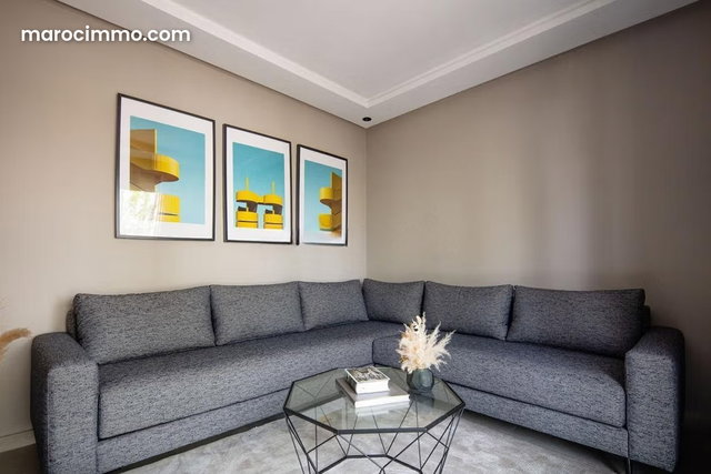 Superbe appartement à louer à Riviera. 2 grandes pièces. Meublé — 5